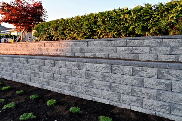 Concrete Retaining Wall Installation in Blue Springs