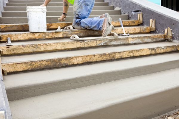 Concrete Steps Pouring in Blue Springs