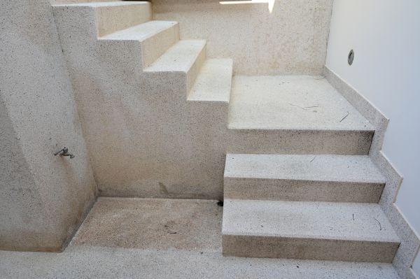 Poured Steps Service in Blue Springs