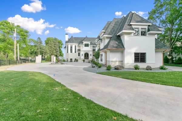 Concrete Driveway Installation in Blue Springs
