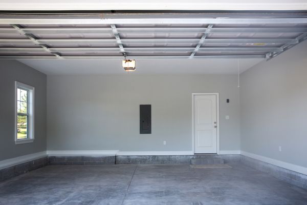 Garage Floor Installation in Blue Springs