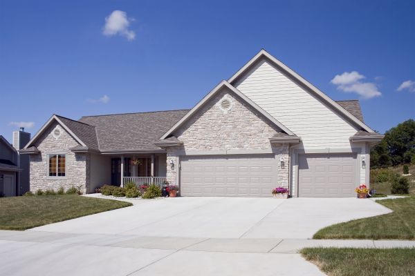 Concrete Flatwork Installation in Blue Springs