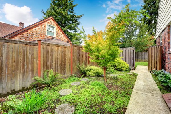 Backyard Walkway Construction in Blue Springs